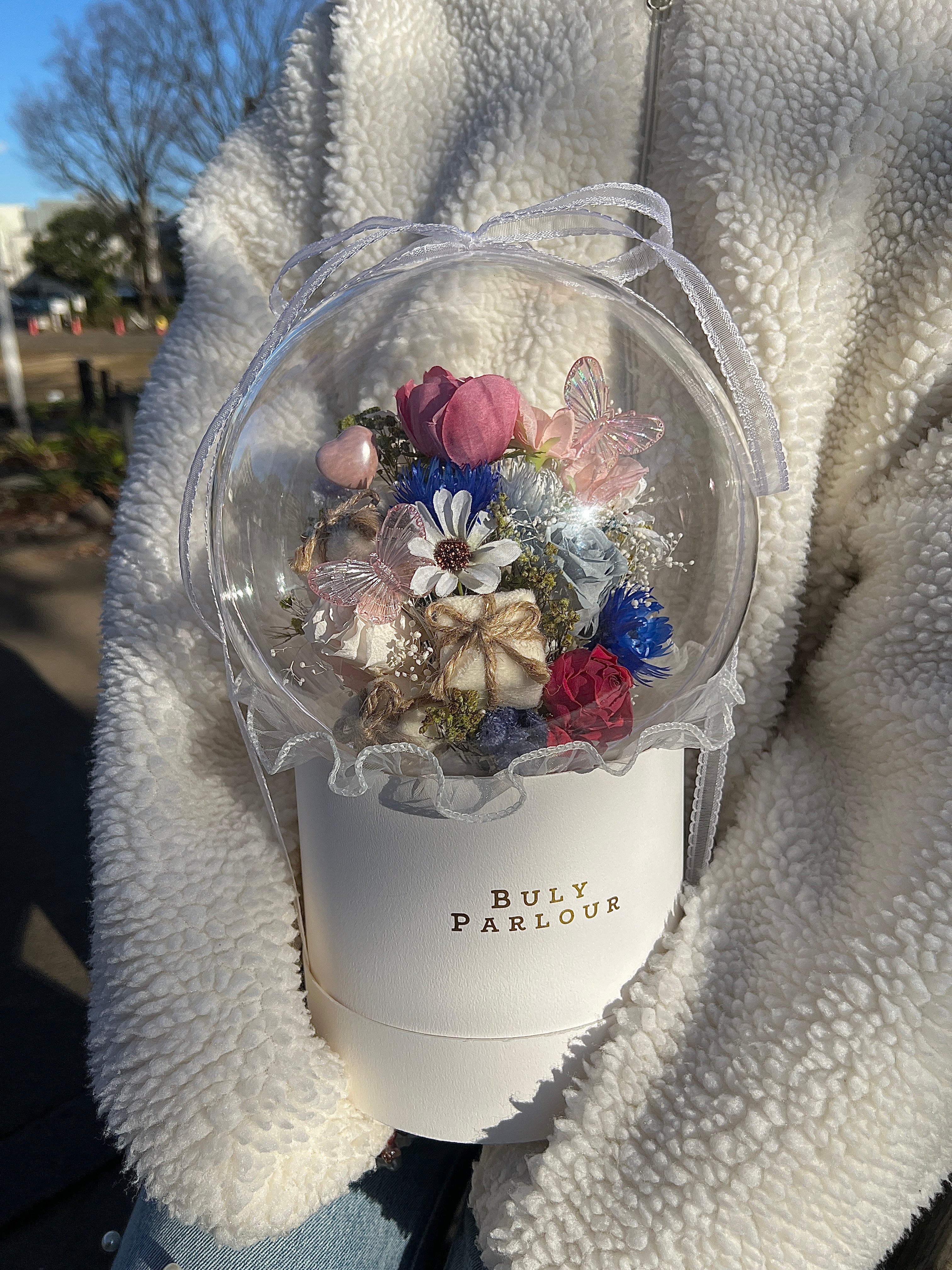 LOVELY BOUQUET