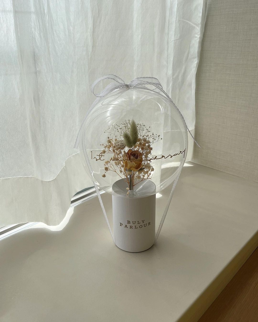 LILIAN リリアン