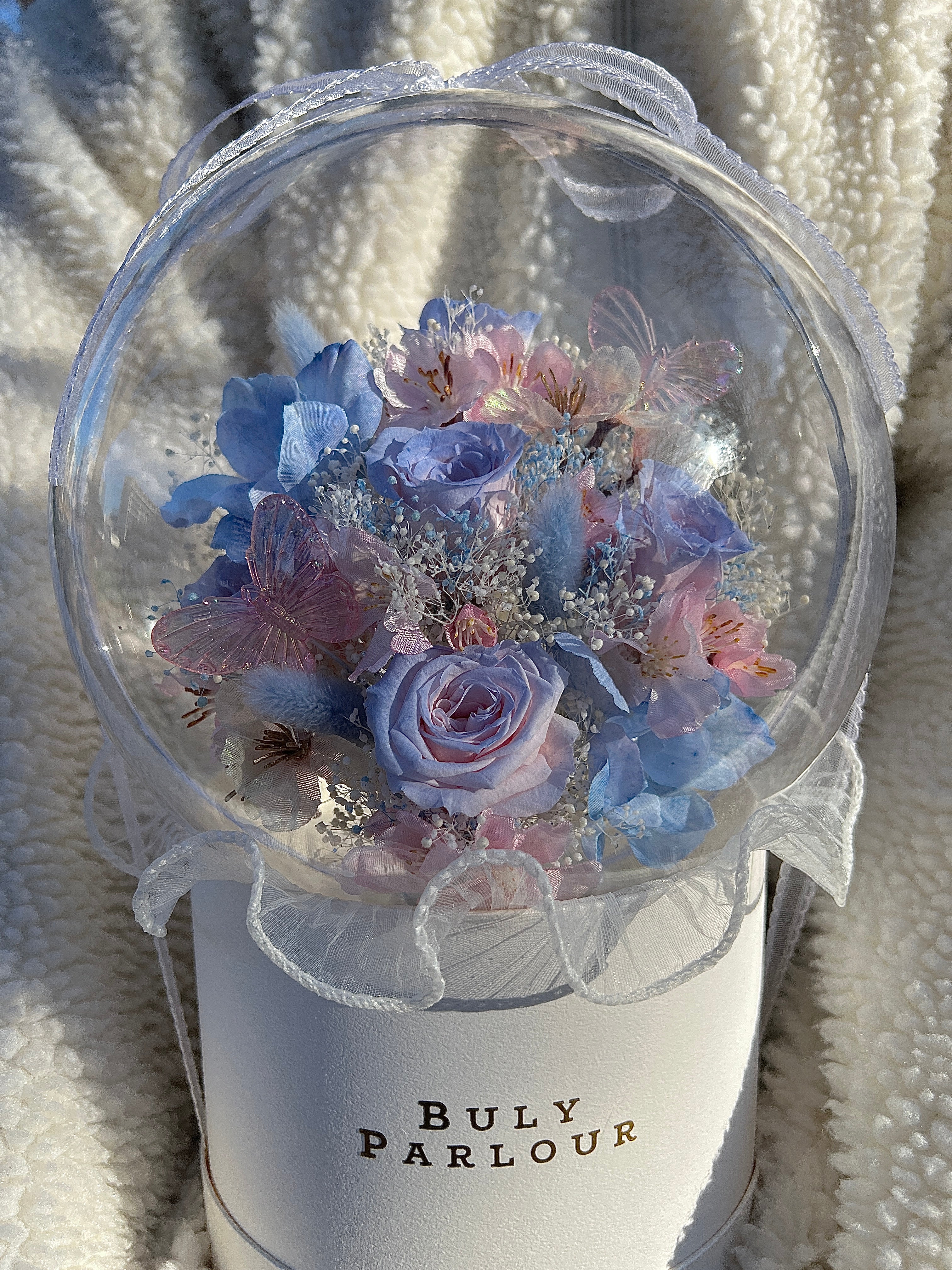 お花見した日🌸 私は小花柄トップスとメッシュカーデを合わせた